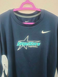 Nike DRI Fit Tshirt