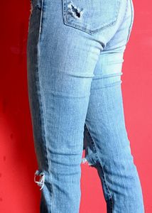 Good Quality Damage Jeans Is Out..