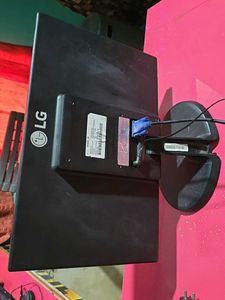 Computer Monitor LG 19 inch