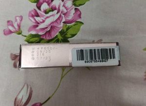 Lakme Powerplay Priming Matte Lipstick