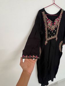 Elegant Black Embroidered Kurta Set