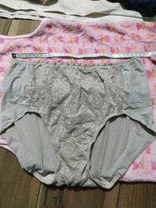 Comfortable Floral Pattern Briefs