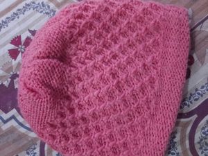 Cozy Knitted Pink Beanie with Flower❤️
