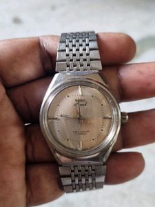 Vintage Hmt Akarsh winding  Analog Watch