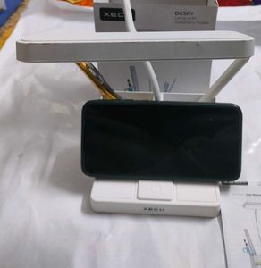 Desky Lamp With Stationary Holder