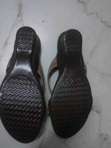 Stylish Women's Flat Sandals