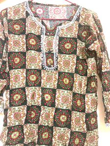 Elegant Printed Kurta
