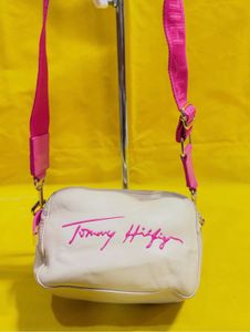 Tommy Hilfiger Crossbody Bag