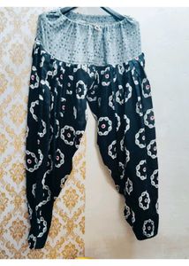Stylish Salwar Kameez Set