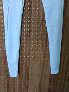 White Leggings - Comfortable &amp; Stylish