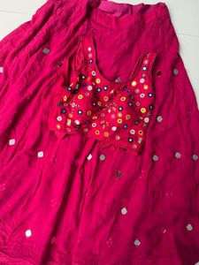 🩷Beautiful Pink Lehenga with Mirror Work🩷 Blouse