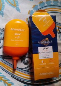 Aqualogica Glow+ Milk Fluid Moisturizer