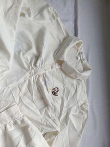 Cream Collared Puff Sleeve Top