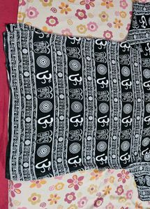 Stylish Black &amp; White Om Print Kurta