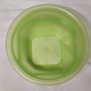 🆕 Green Plastic Bowl