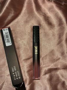 Lakme Xtraordin-Airy Lip Mousse