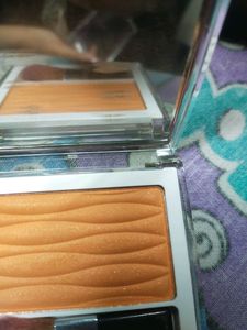 Blusher