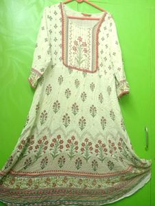 Floral Print Kurta Dress
