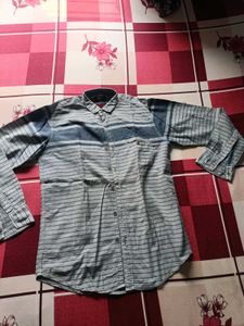 Stylish Striped Men's Casual Shirt