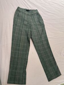Checkered Ankle Pants - XS