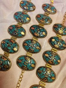 Laq Bracelet with brass base