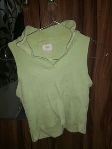 Pack Of 4 Zara Crop Tops Available In 4 Colors  800 Coins Each