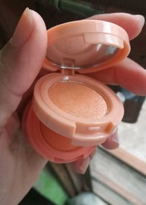 Triple Shade Blush / highlighter/ eyeshadow Palett