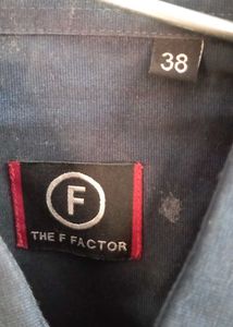 Set of 2 formal shirts - slim fit and regular