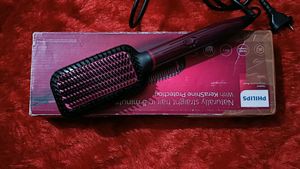 Philips Heated Straightening Brush