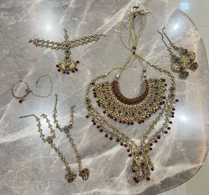 Exquisite Indian Bridal Jewellery Set
