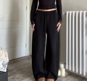 Comfortable Black Wide-Leg Pants