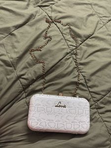 Lavie Sling Bag