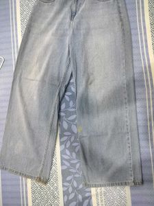 Light Wash Wide Leg Jeans