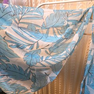 Blue Leaf Print Scarf
