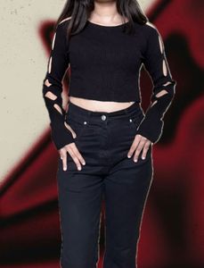 H&amp;M Black Cut-Out Sleeve Cropped Top