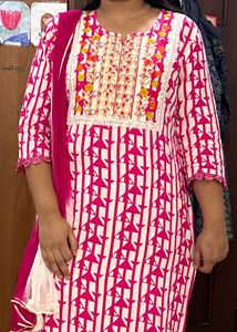 Full Kurta Set With Dupatta Last Sell