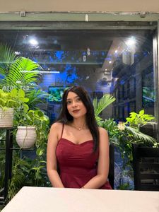 Maroon Spaghetti Strap Midi Dress