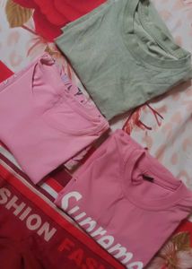 3 Girls T-shirt 👕