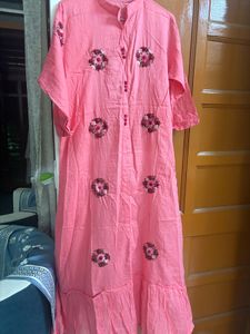 Embroidered cotton dress