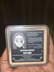 Huda Beauty Compact Powder Banana bread