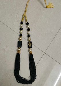 Elegant Black Beaded Necklace