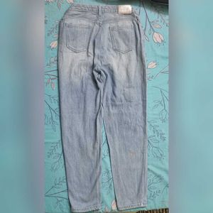 Tokyo Talkies Light Wash Mom Jeans