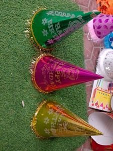 Party Hats - Birthday Celebration Fun! 10 pc