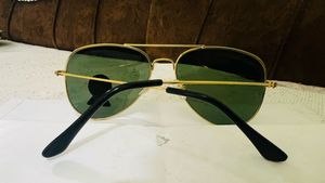 Original Ray-Ban Aviator Sunglasses with Bill Box