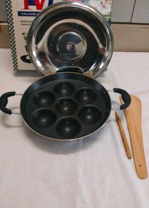 Non-Stick Kuzhi Paniyaram Pan with SS Lid