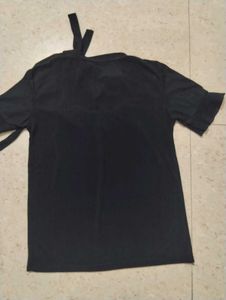 Chic Black Ribbed Ruffle Neck Top