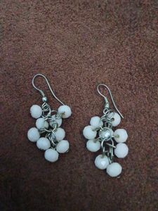 pearl earing