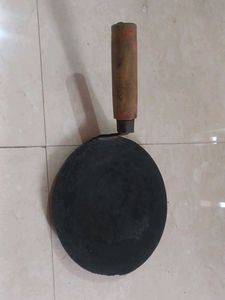Vintage Round Tawa Griddle with Wooden Handle