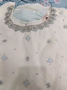 Elegant White Anara cut
