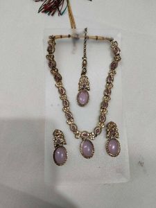 Elegant Necklace and Earring Set